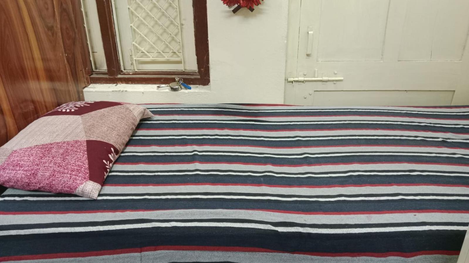 אויאיין Shivanjali Bhakt Niwas מראה חיצוני תמונה